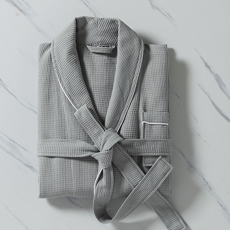 Liten våffelsjalkrage i 100 % bomull med passpoal badrock Liten våffelsjalkrage i 100 % bomull med passpoal badrock