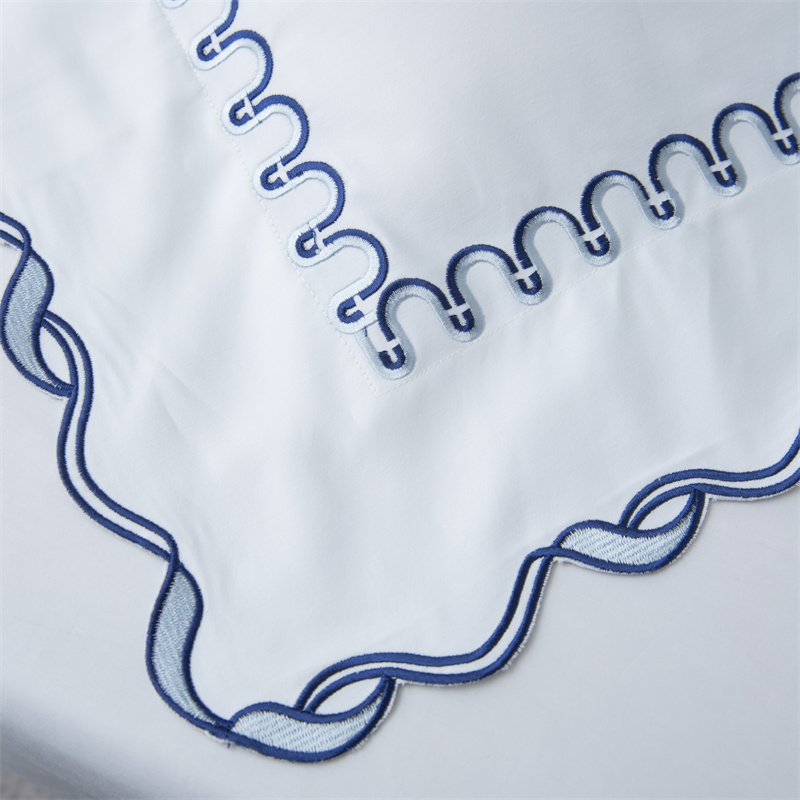 Utsökt broderisnitt design 350TC bomull satin sängkläder set Utsökt broderisnitt design 350TC bomull satin sängkläder set