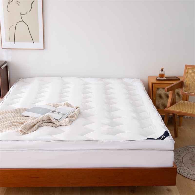 Wave Quilting Design Microfiber Fyllning Madrass Topper Wave Quilting Design Microfiber Fyllning Madrass Topper