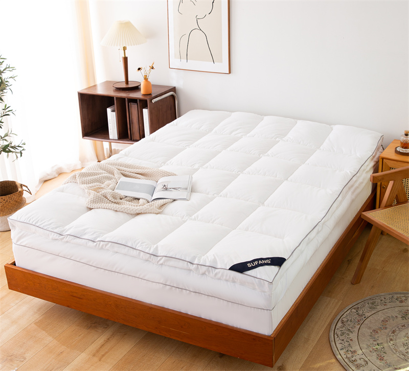 Dubbellagers Madrass Topper Med Dragkedja Kombinerad Microfiber Fyllning Madrass Topper Dubbellagers Madrass Topper Med Dragkedja Kombinerad Microfiber Fyllning Madrass Topper