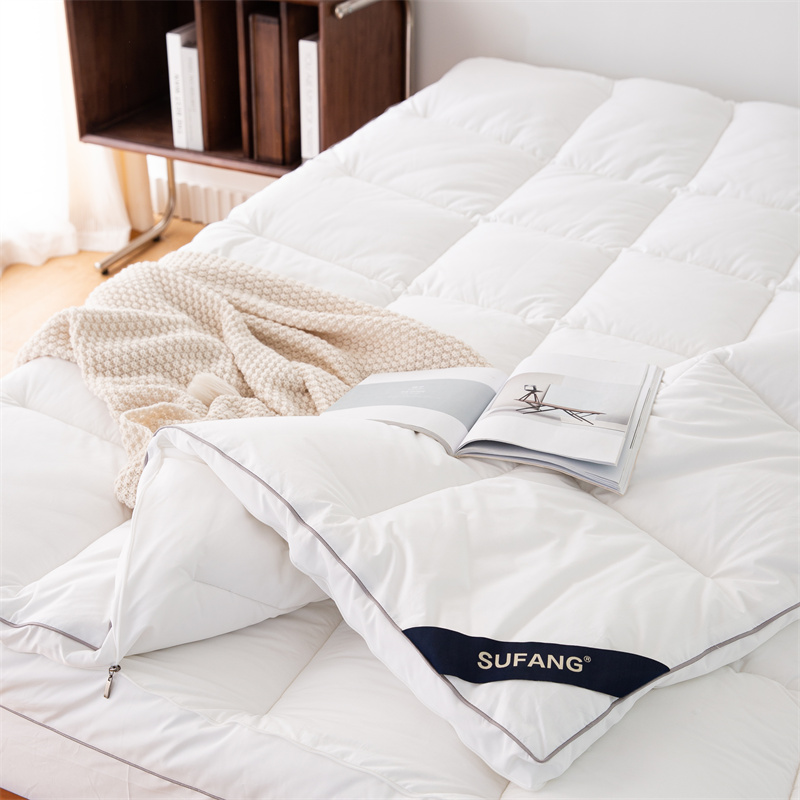 Dubbellagers Madrass Topper Med Dragkedja Kombinerad Microfiber Fyllning Madrass Topper Dubbellagers Madrass Topper Med Dragkedja Kombinerad Microfiber Fyllning Madrass Topper