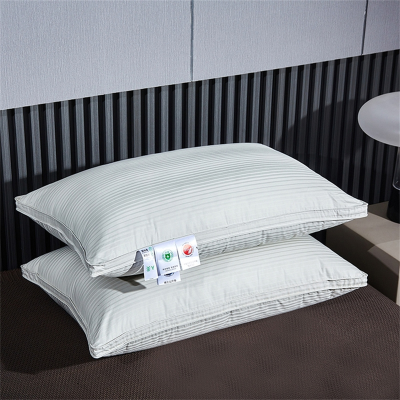 Duck Down tre lager fyllningskudde Sateen Stripe Kudde