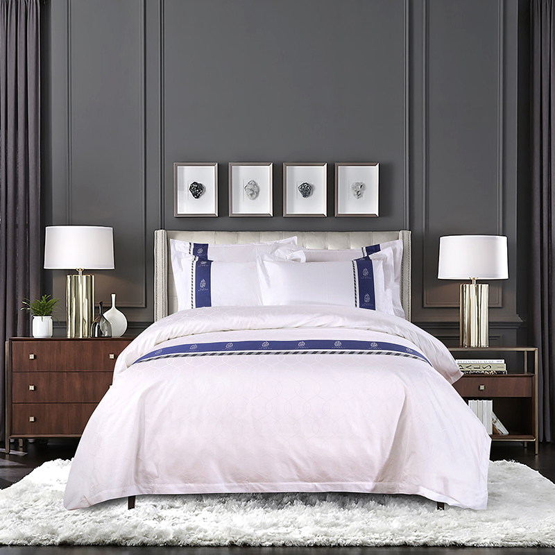 Garnfärgad anpassad logotyp 100% bomull sängkläder set