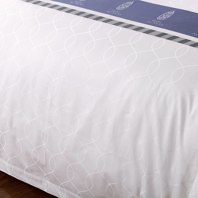 Garnfärgad anpassad logotyp 100% bomull sängkläder set Garnfärgad anpassad logotyp 100% bomull sängkläder set